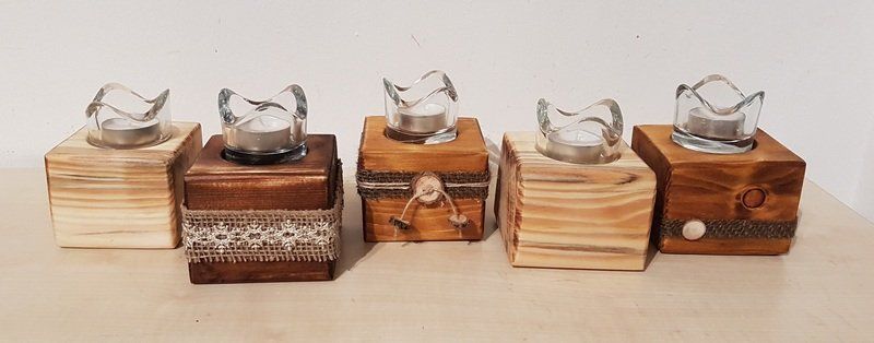 Kerzenständer Teelichhalter aus Holz Balken gebeizt Exklusives Lieblingsstück Unikat Handarbeit