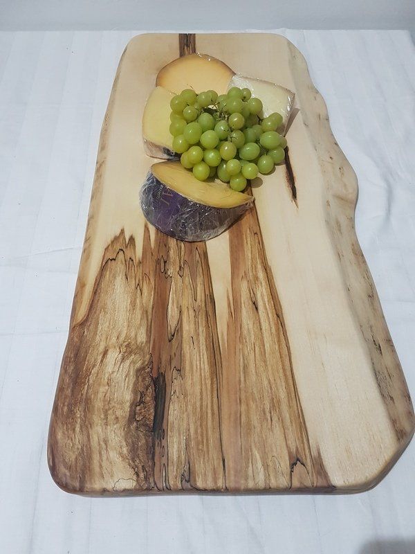 Servierbrett Servierplatte aus Ahorn mit lebensmittelechtem Holzöl behandelt Exklusives Lieblingsstück Unikat Handarbeit
