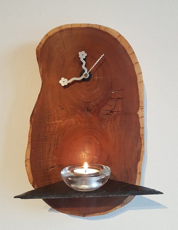 Wanduhr aus Holz Pflaume geölt Exklusives Lieblingsstück Unikat Handarbeit