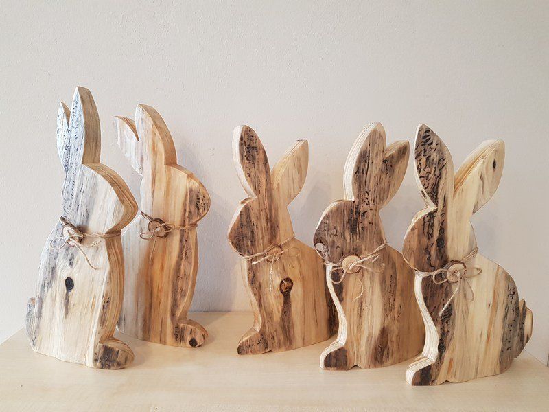 individuelle Osterdekoration Osterhasen aus Holz Unikate Exklusives Lieblingsstück