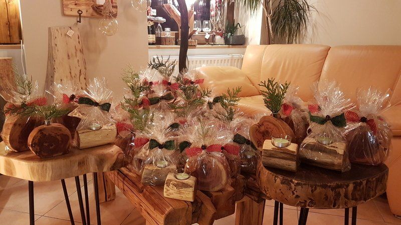 Holzvase mit Reagenzglas aus Pflaume und Teelichthalter aus Eiche Weihnachtsgeschenke Präsente Exklusives Lieblingsstück