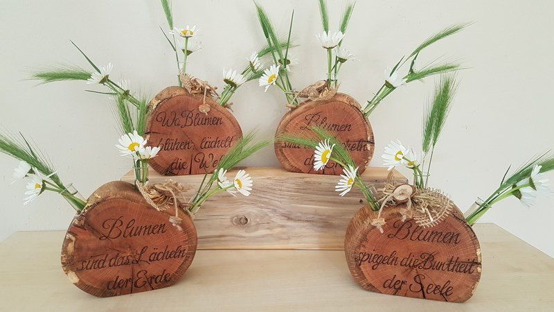 Holzvase Eiche mit Reagenzglas natur graviert mit Blumenspruch Exklusives Lieblingsstück Unikat Handarbeit