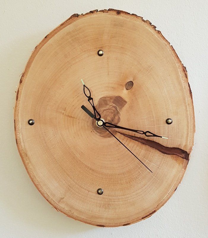 Wanduhr aus Holz Birke geölt Exklusives Lieblingsstück Unikat Handarbeit