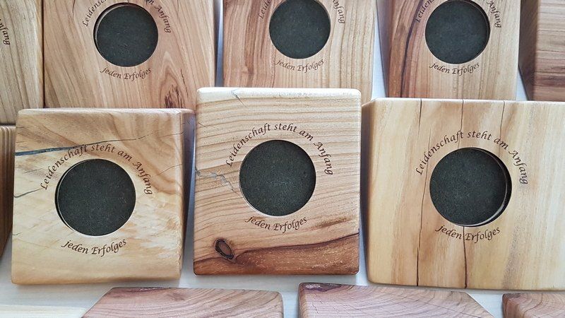 Münzhalter mit Lasergravur Mitarbeitergeschenk Präsente Exklusives Lieblingsstück