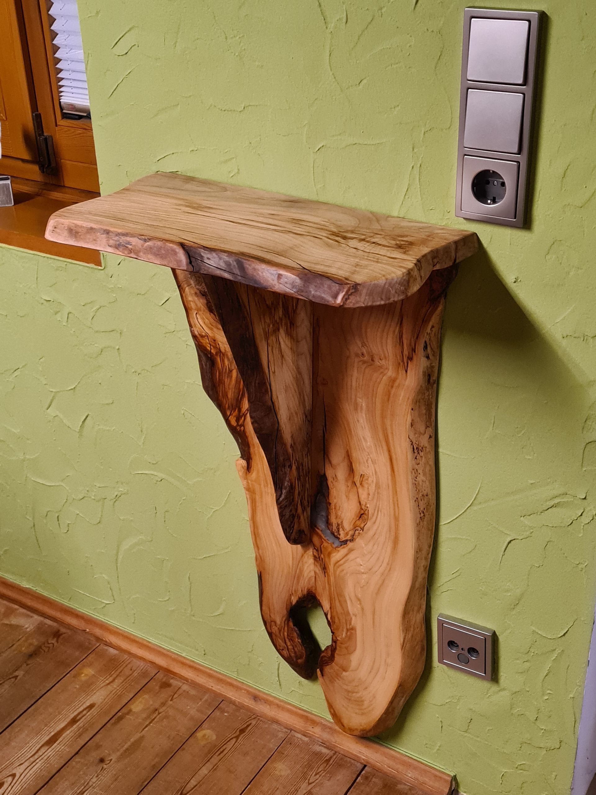 Wandregal aus Ahorn Exklusives Lieblingsstück Unikat Handarbeit