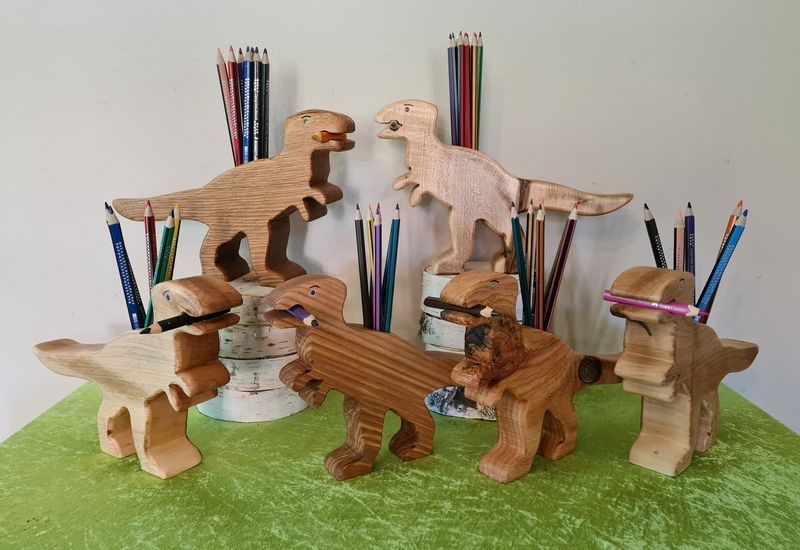 Stiftehalter Holz Dinosaurier geölt Holz Natur Exklusives Lieblingsstück Unikat Handarbeit