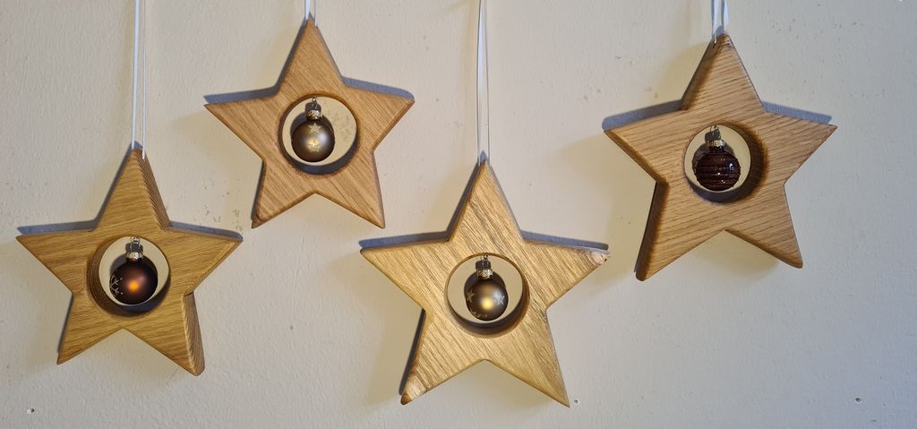 Holzstern Weihnachtsstern hängend mit Glaskugel Unikat in Handarbeit hergestellt Exklusives Lieblingsstück Unikat Handarbeit