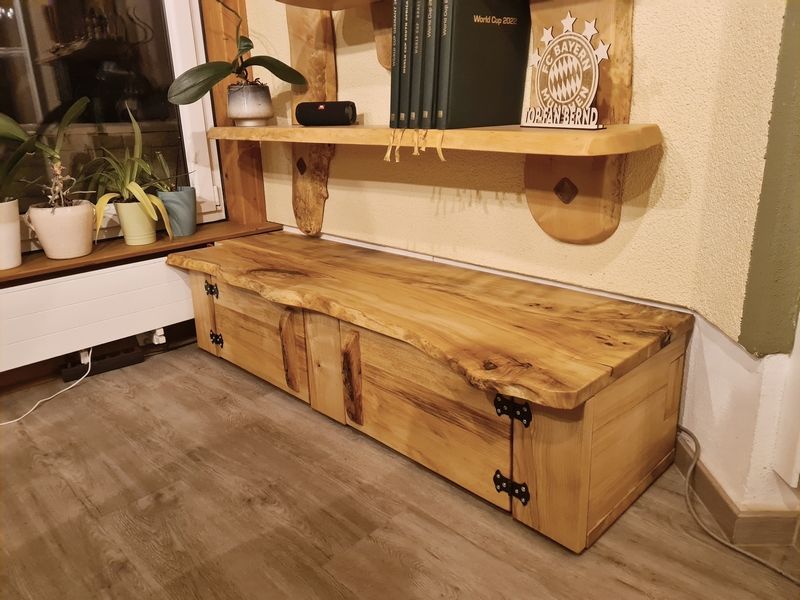 Schrank Bord aus Ahorn geölt Exklusives Lieblingsstück Unikat Handarbeit
