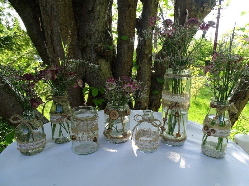 Hochzeitsdekoration aus Holz Kerzenständer Vasen Holzscheiben Holzstamm vintage