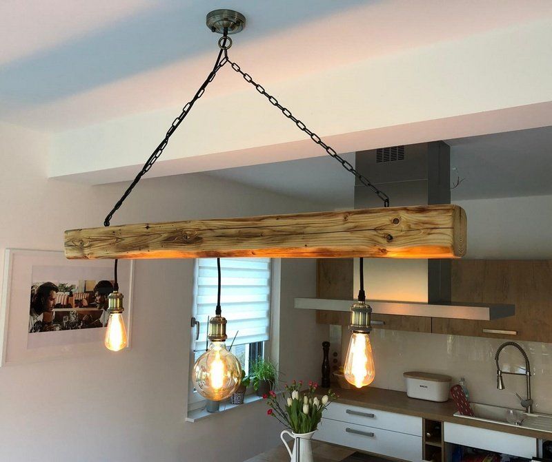Deckenlampe aus altem Balken mit Vintage Fassungen und Glühbirnen Unikat Exklusives Lieblingsstück