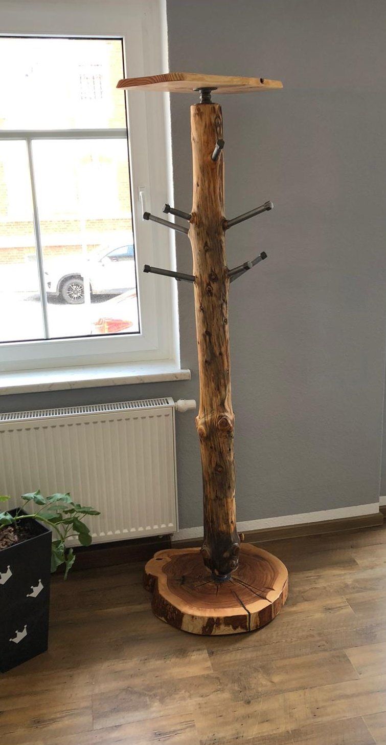 Garderobe aus Baumstamm und Temperguss Industrial Style Industrie Look Unikat Exklusives Lieblingsstück