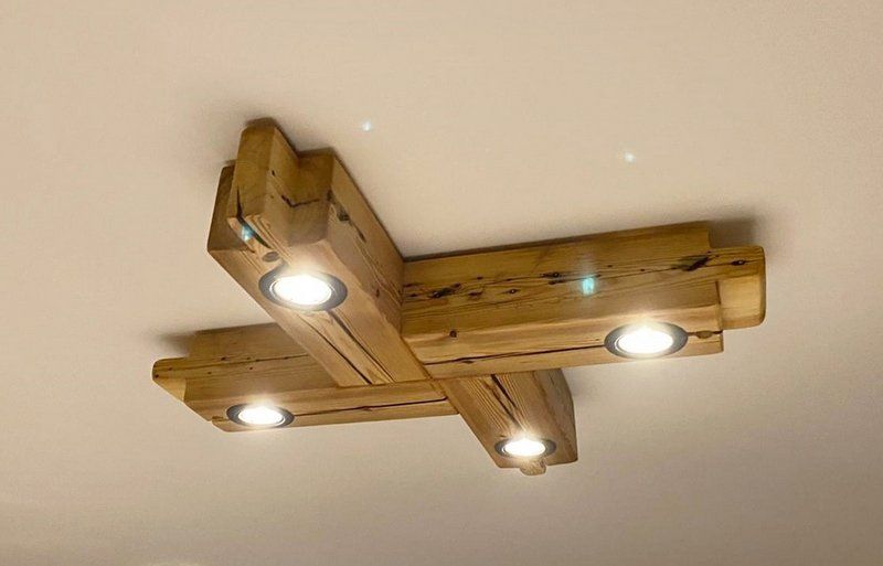 Deckenlampe aus altem Balken mit Einbaustrahler Unikat Exklusives Lieblingsstück