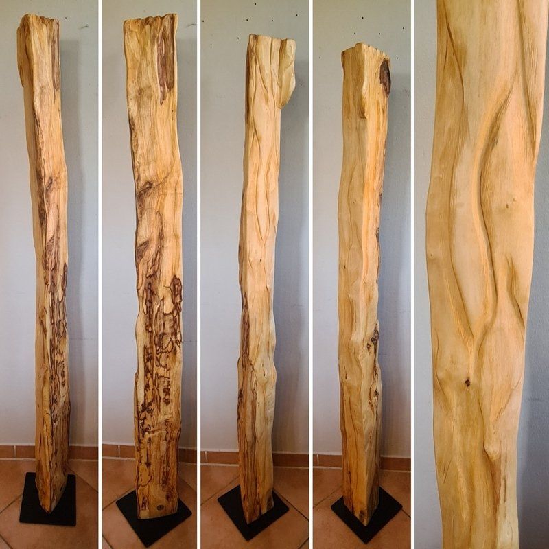 Holzstelen aus gespalteten Ahorn Holz gebeizt auf einem Eisenfuß Kunst Exklusives Lieblingsstück Unikat Handarbeit