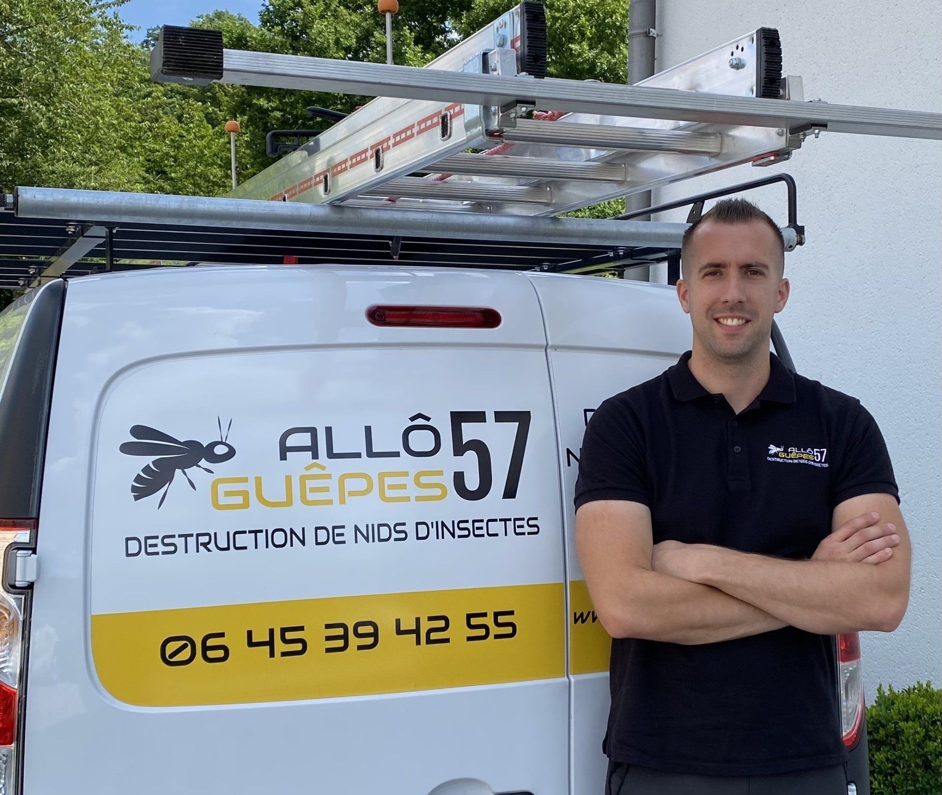 Benjamin, gérant de la société Allô Guêpes 57 Benjamin, gérant de la société Allô Guêpes 57