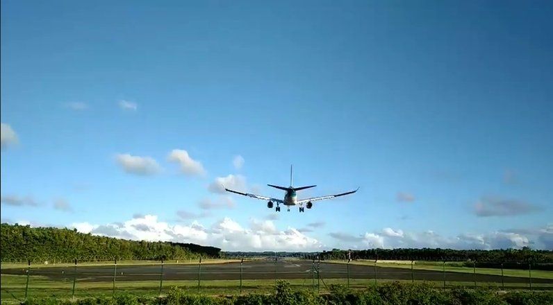 atterrissage guadeloupe h2o flibustier