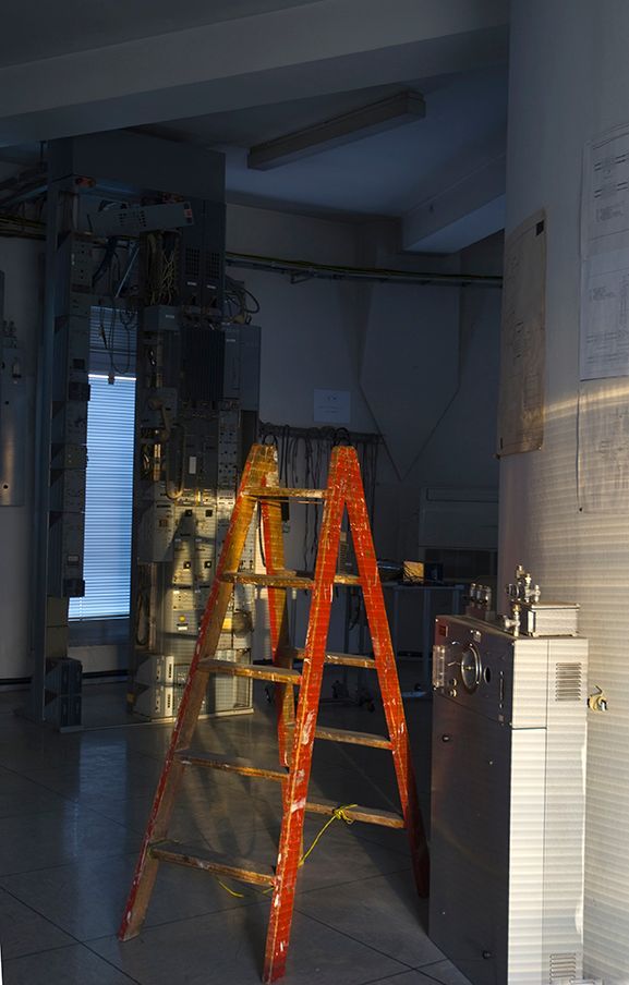 Escalera de la torre tecnologicas