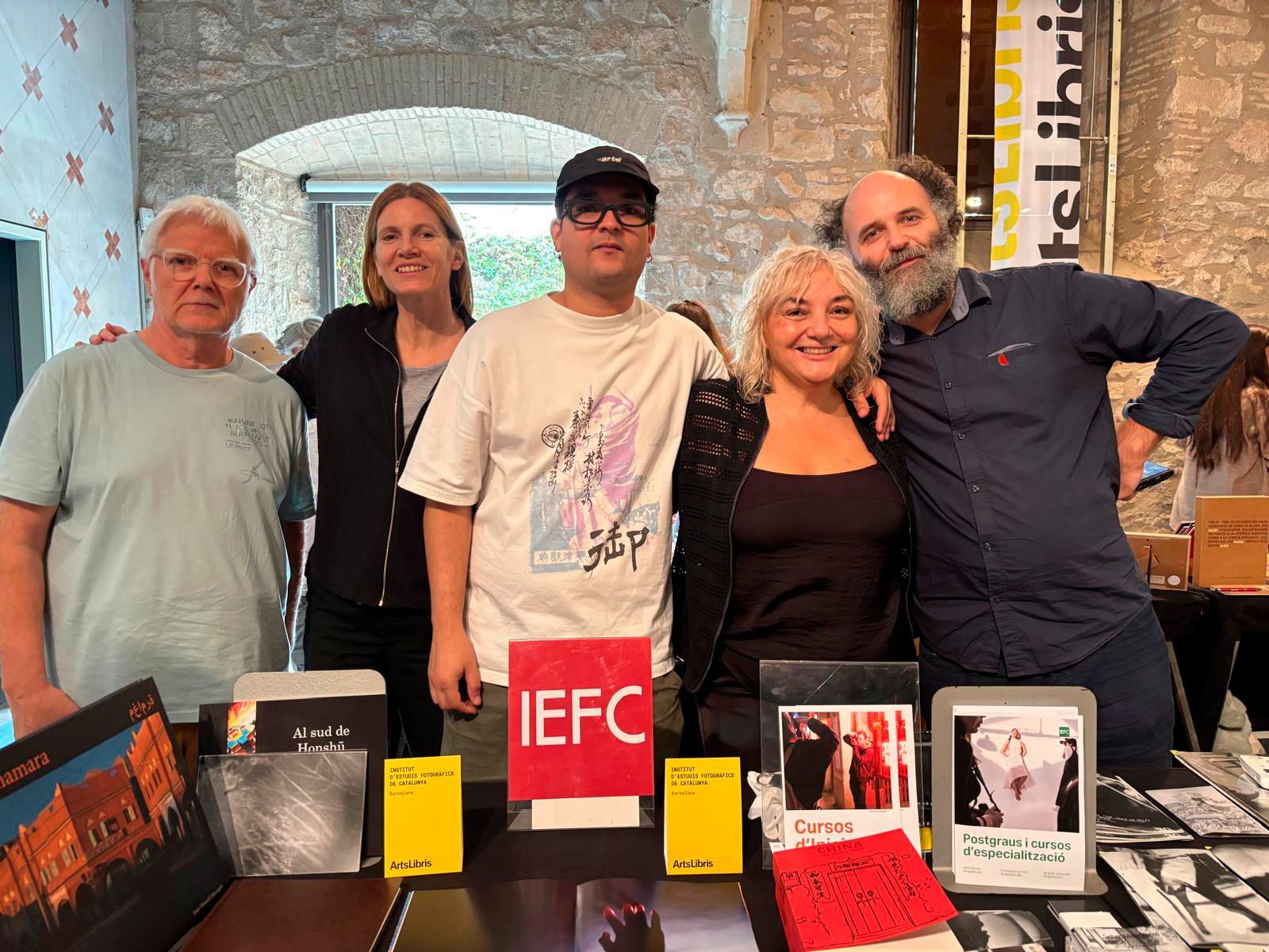 Con uno de los ganadores cd ArtsLibris IEFC Arts libris