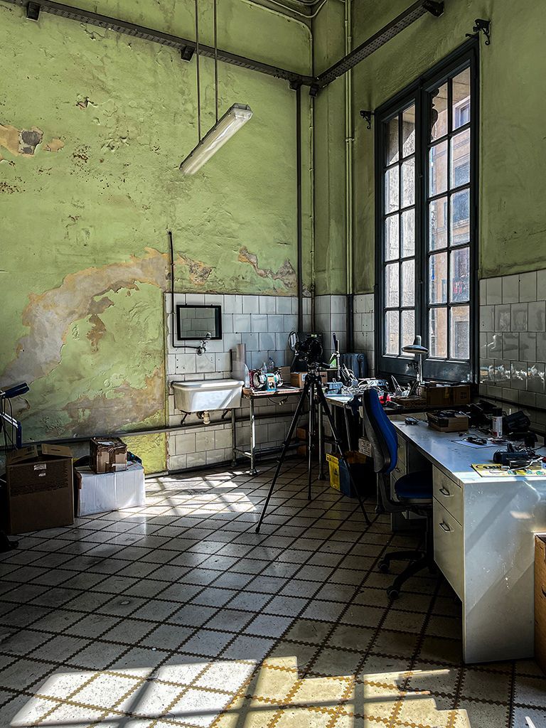 Una imagen que en este momento está totalmente vacio Taller de informática que antes era el taller de telégrafos