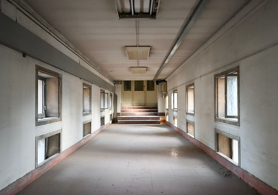 El puente se la Oficina Principal de Correos y Telégrafos de Barcelona y cartería