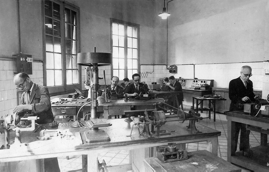 Taller antiguo de telégrafos de la OP