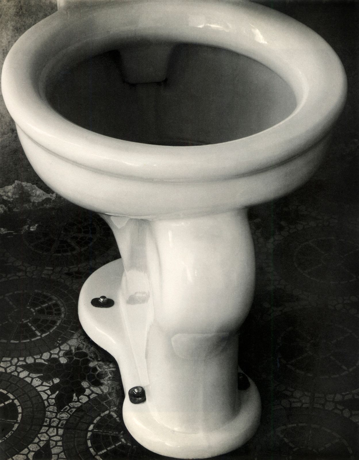 © Edward Weston / excusado © Edward Weston / excusado