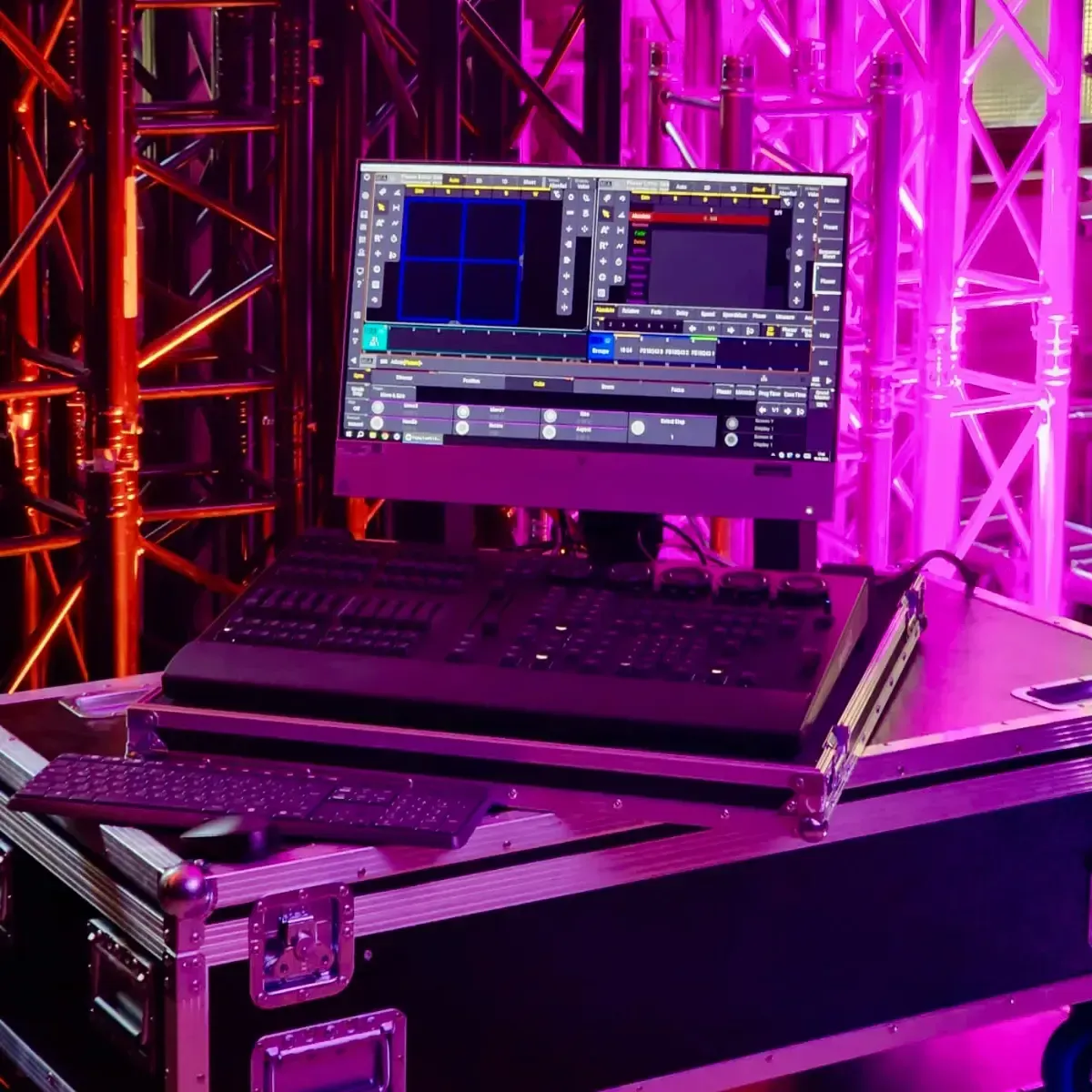 MA Lighting grandMA3 Command Wing als Dry-Hire-Lichtsteuerung mieten