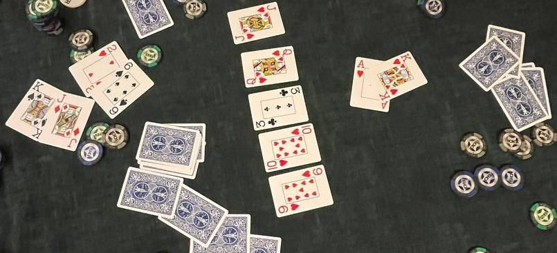 Poker mit Freunden in Hurghada