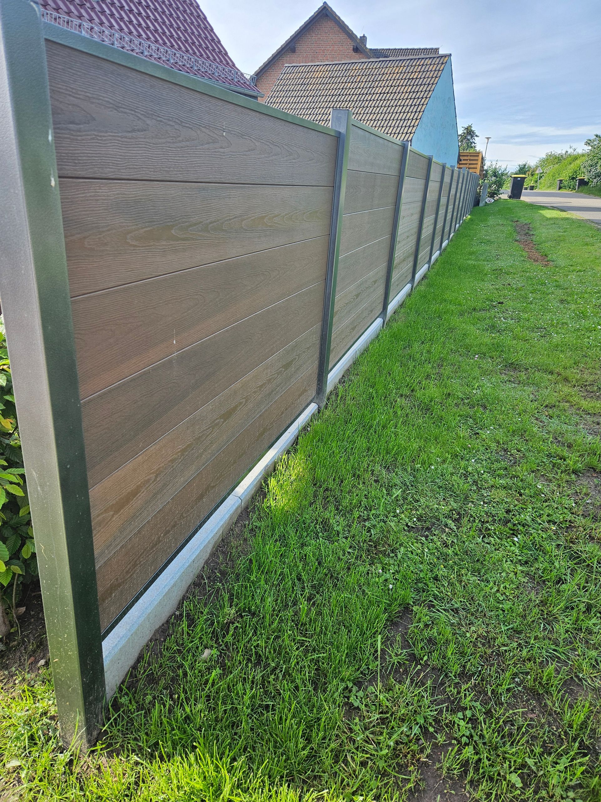 Sichtschutz, Windschutz, ALU Zaun, Sichtschutzzaun, Sichtschutz in Holzoptik, Windschutz Alu, Sichtschutzwand