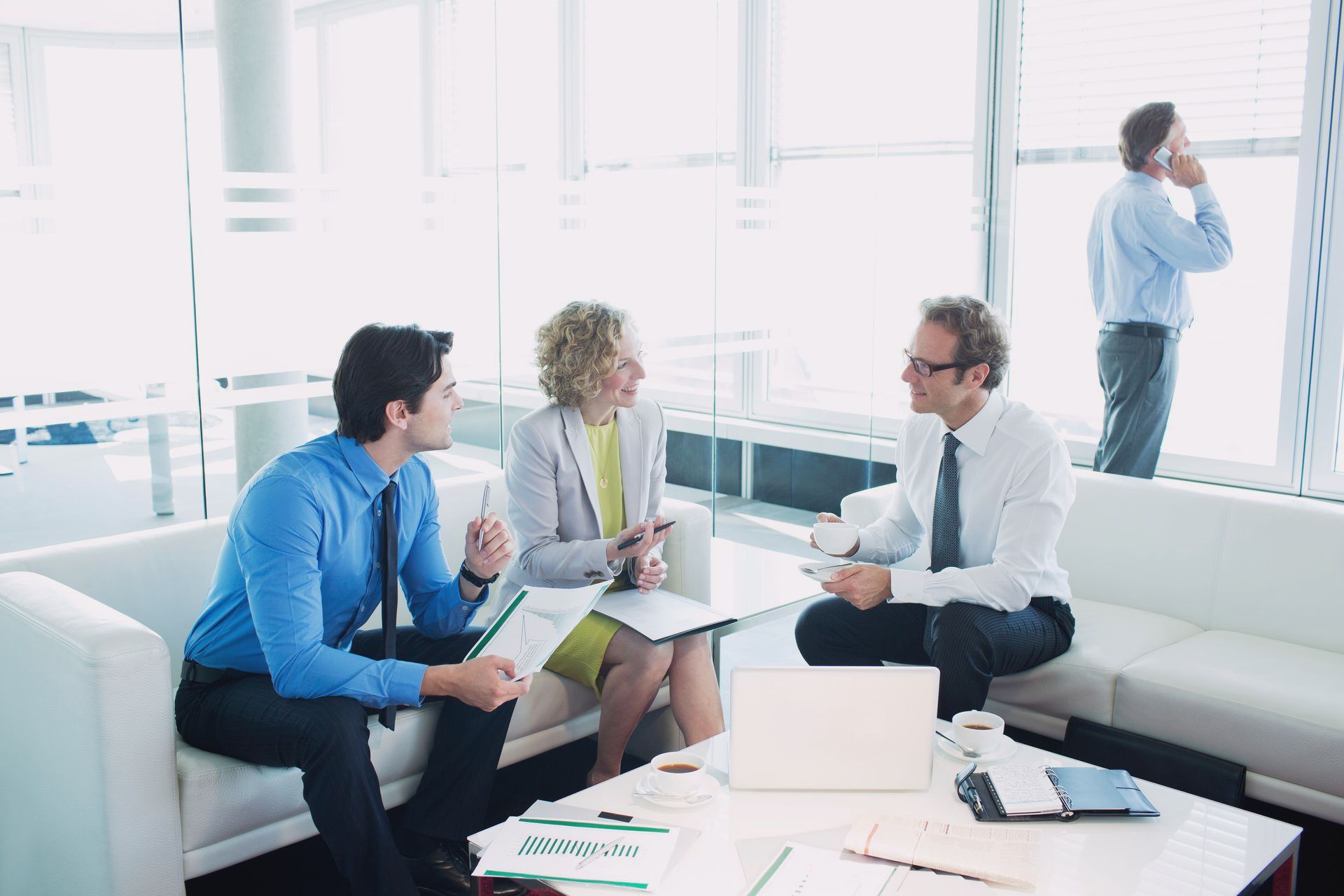 Sea Shore, Meeresufer geht in Himmel über, viele Möglichkeiten