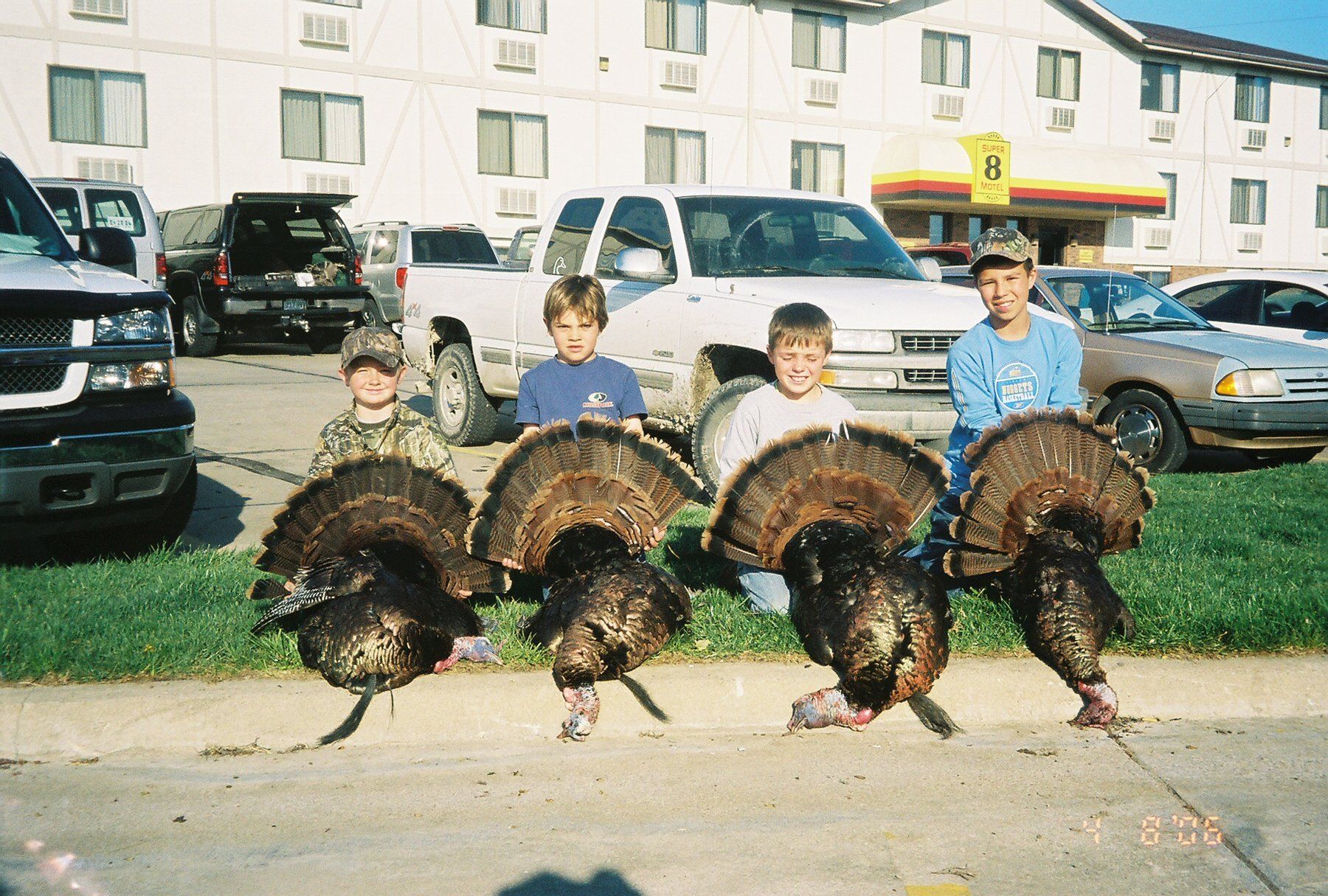 Missouri Montana Nebraska Hog or Bird Hunts