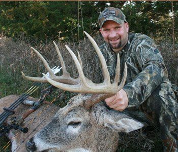 WHITETAIL AND COUES DEER HUNTS