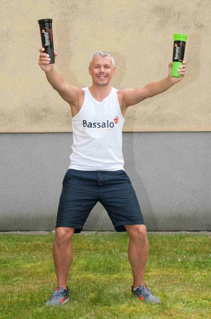 Mit Bassalo Cupball Langeweile besiegen