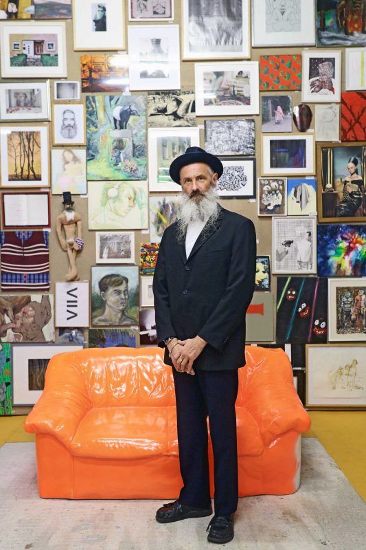 Mirek Macke ist der Direktor des Kunstvereins Familie Montez BALZER-Event-Locations-Honsellbruecke-Familie-Montez