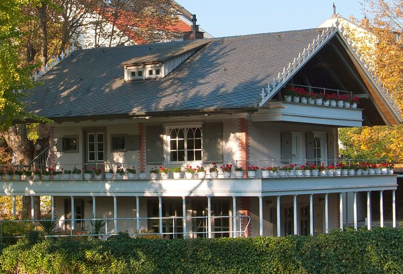 Eine historische Event-Location für Seminare, Workshops und Team-Building BALZER-Event-Locations-Petri-Haus-Frankfurt