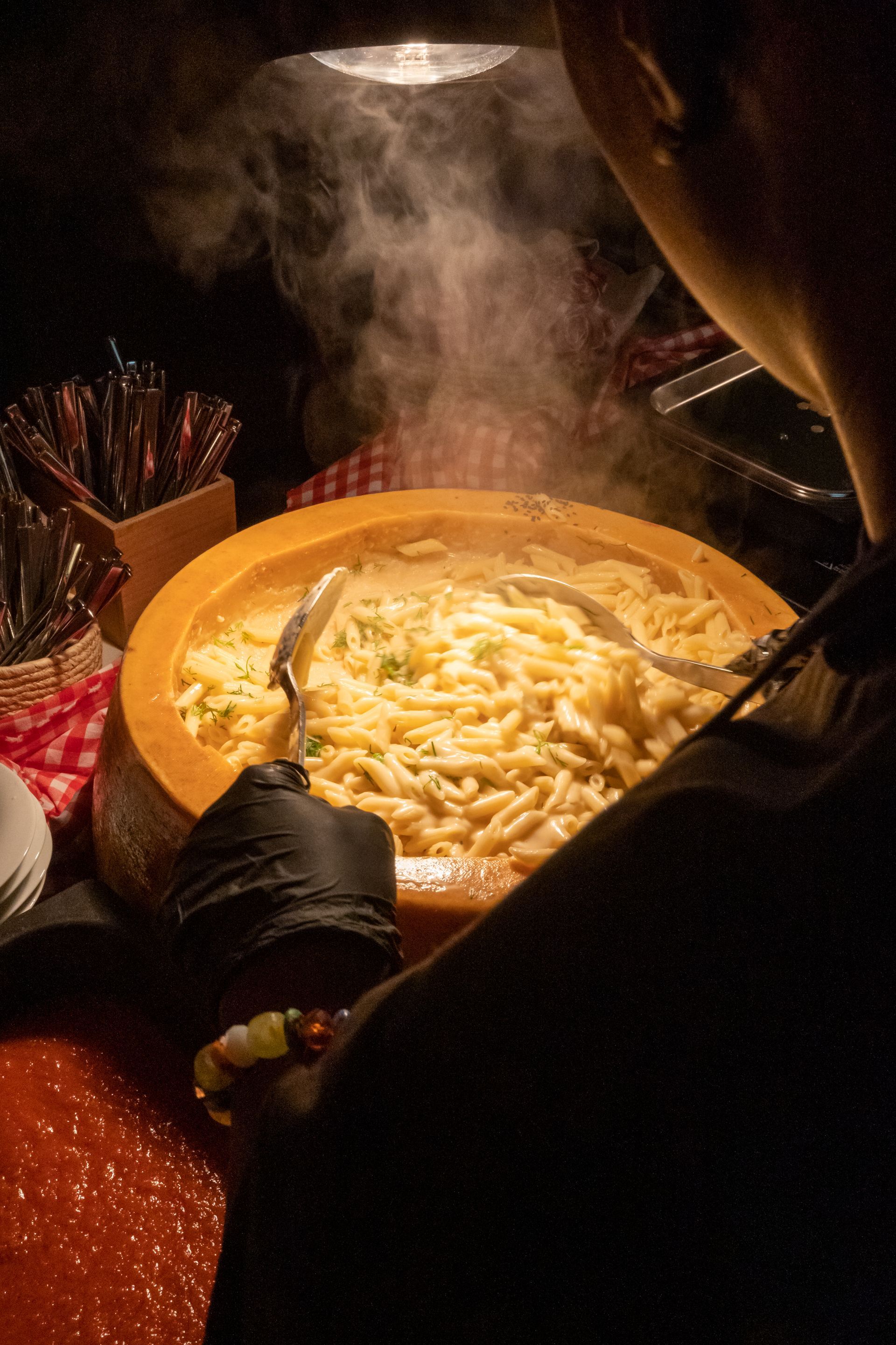 BALZER-DMC-INCOMING-PARTNER-Sommerfest-650-Gaeste-Zoo-Gesellschaftshaus-Pasta-im-Parmesan