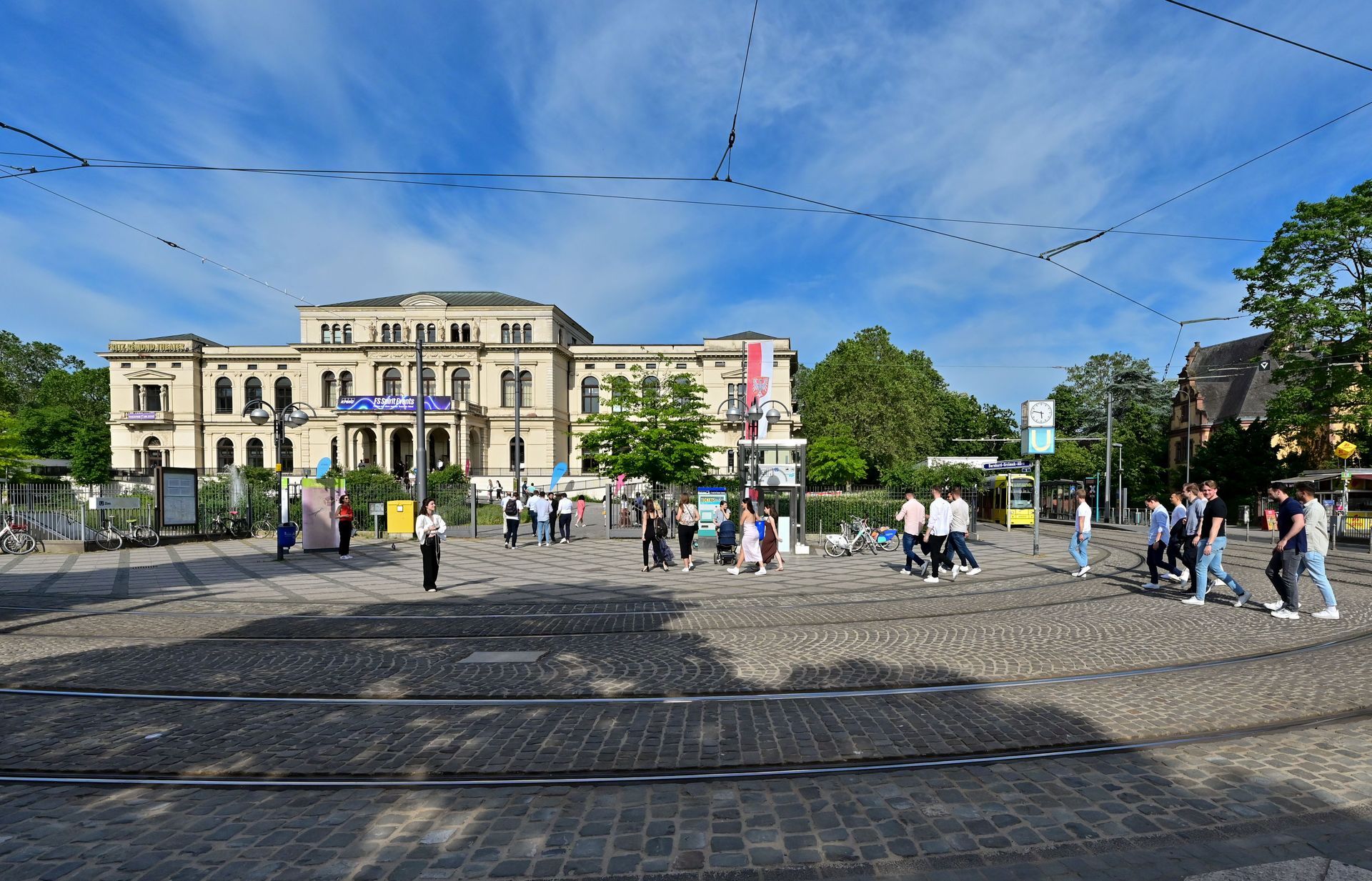 BALZER-DMC-INCOMING-PARTNER-Sommerfest-650-Gaeste-Zoo-Gesellschaftshaus-Frankfurt