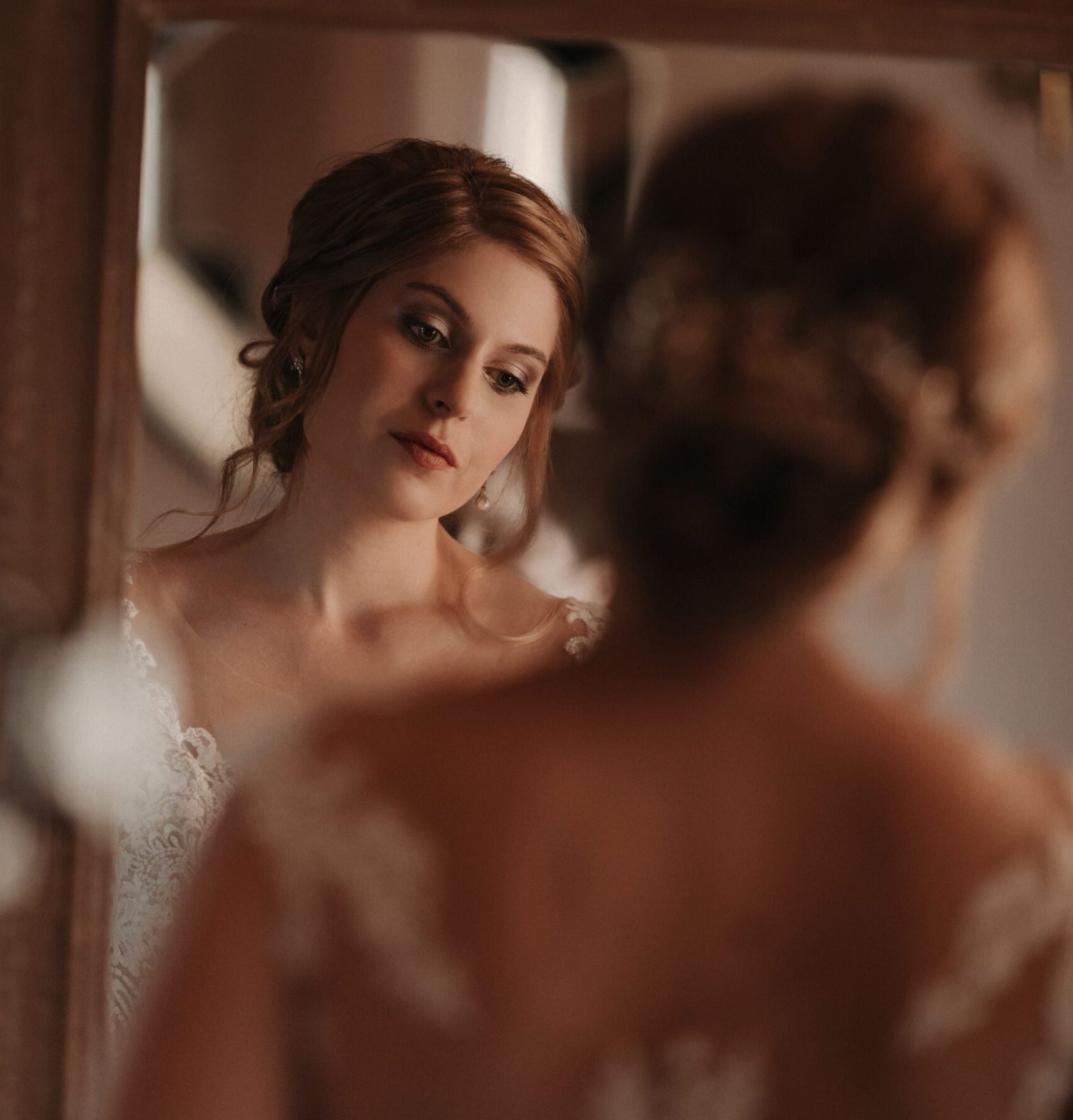Maquillaje y peluquería para novias e invitadas y todo tipo de eventos. Belleza en el lugar que elijas. Alta cosmética.