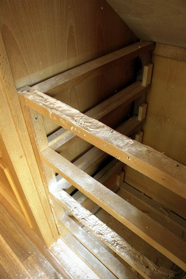 como acabar con las carcomas en muebles