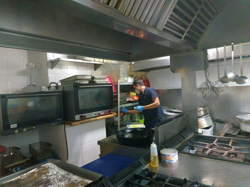 Desinsectación de cucarachas en hostelería Desinsectación de cucarachas en hostelería