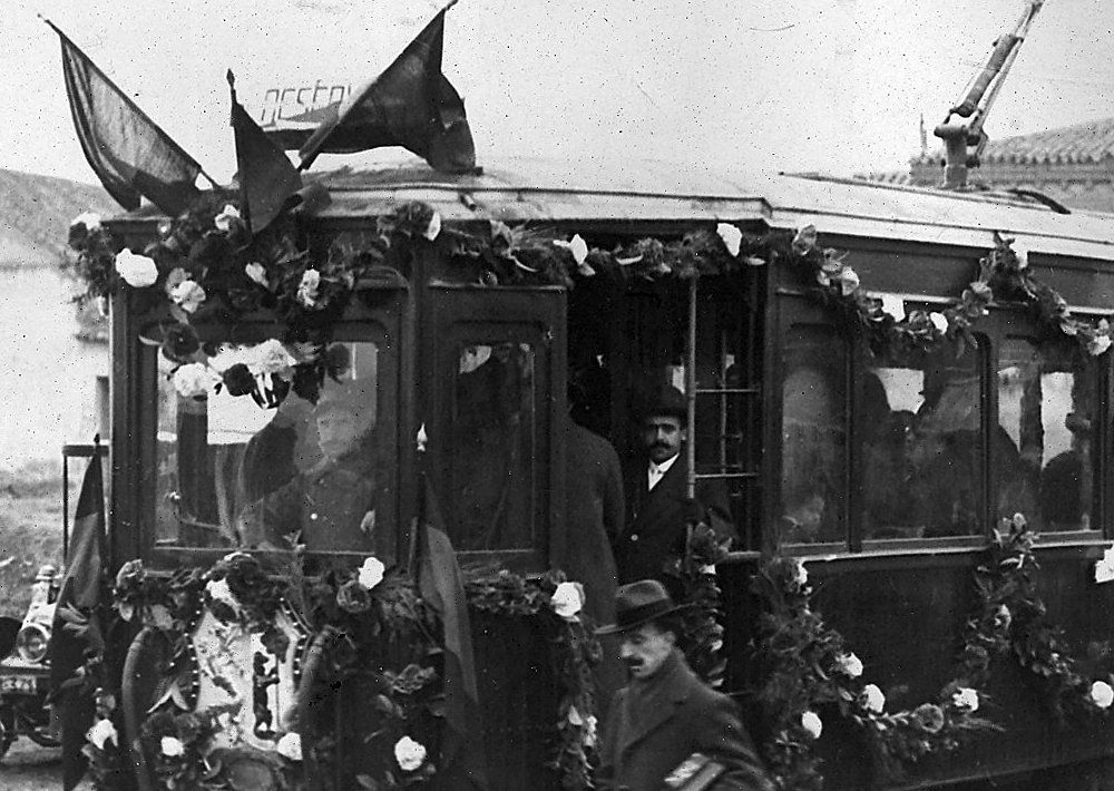 El tranvía llega a Canillejas (1912)