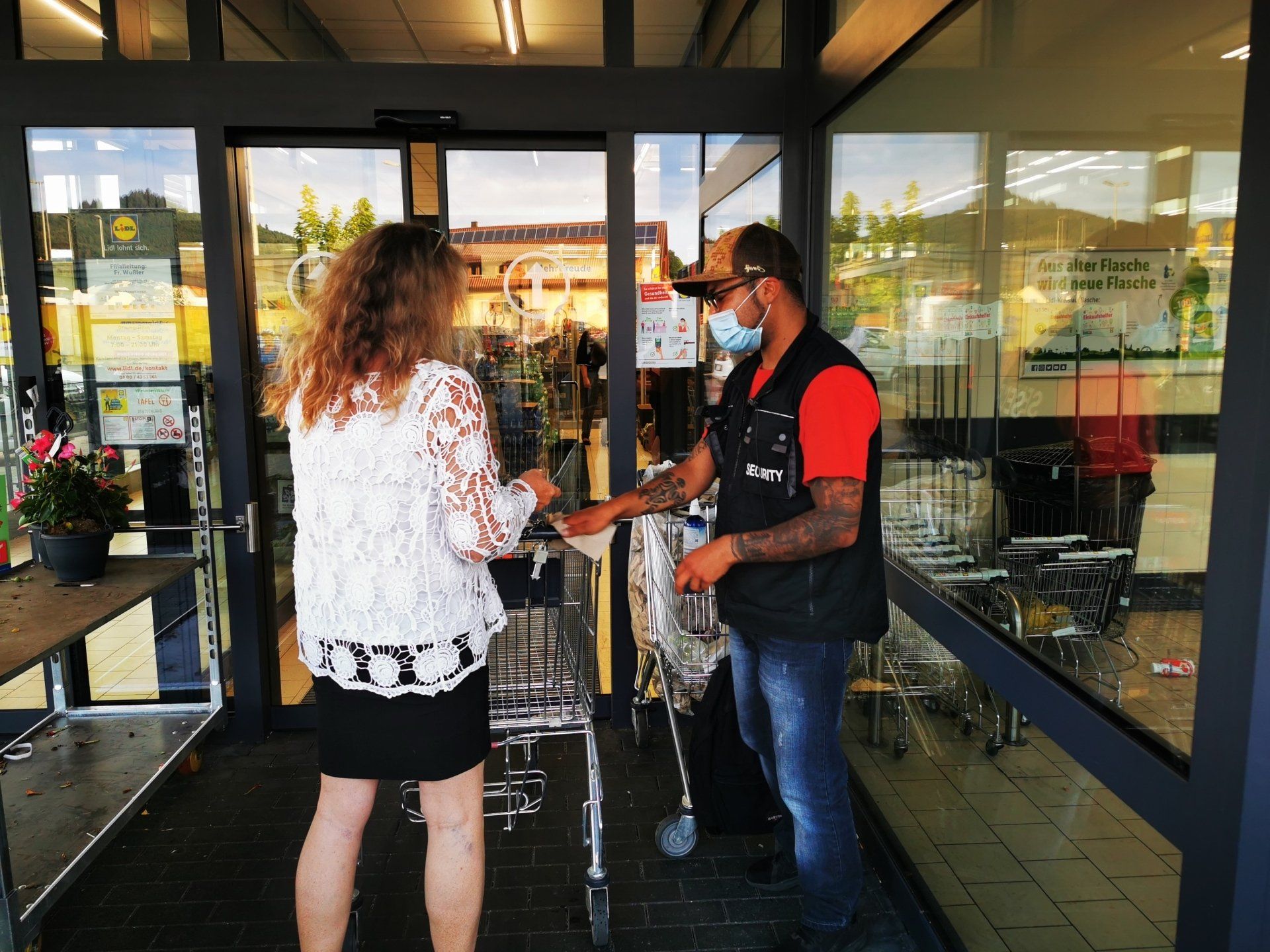 Corona / strengen Sicherheitsmaßnahmen