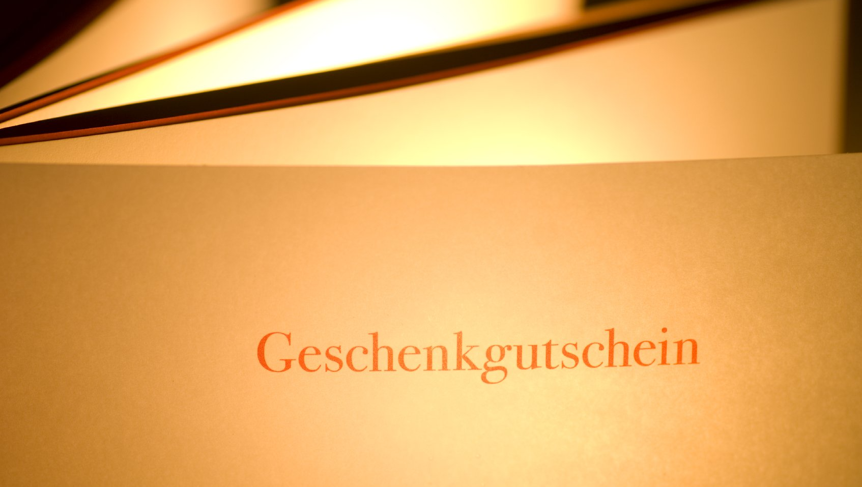 Geschenkgutscheine Geschenkgutscheine Reiki Klangmassage Rückführung systemische Aufstellungen Geschenk Astrologie Rückführung inneres Kind Meditation Shop