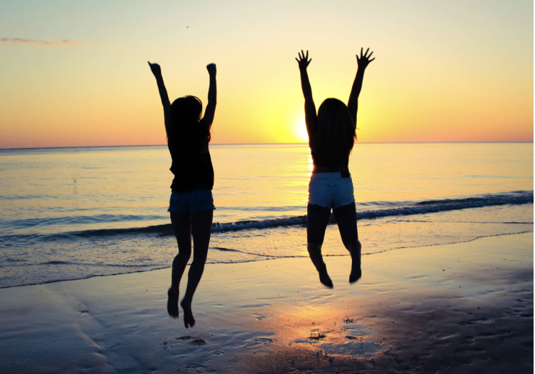 Personnes heureuses et positives Personnes heureuses et positives