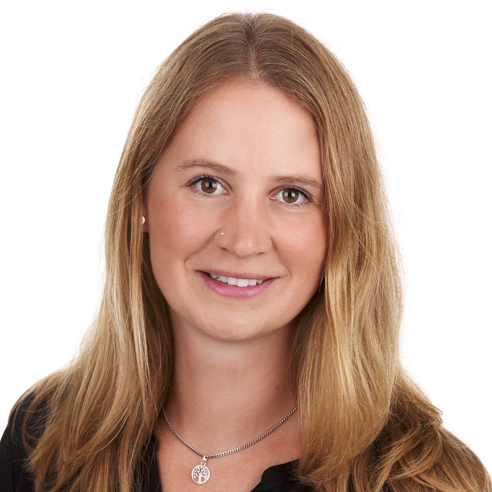 Team Kur-Apotheke Murnau, Frau Ott, PTA