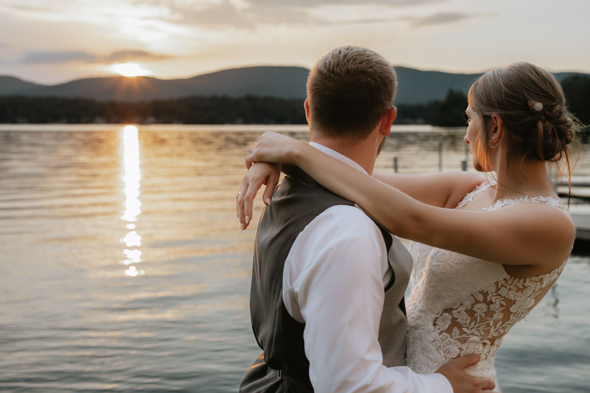 Lake House Guest Cottages of the Berkshires, Lanesborough Lanesboro MA Mass. wedding DJ tent lighting drapery