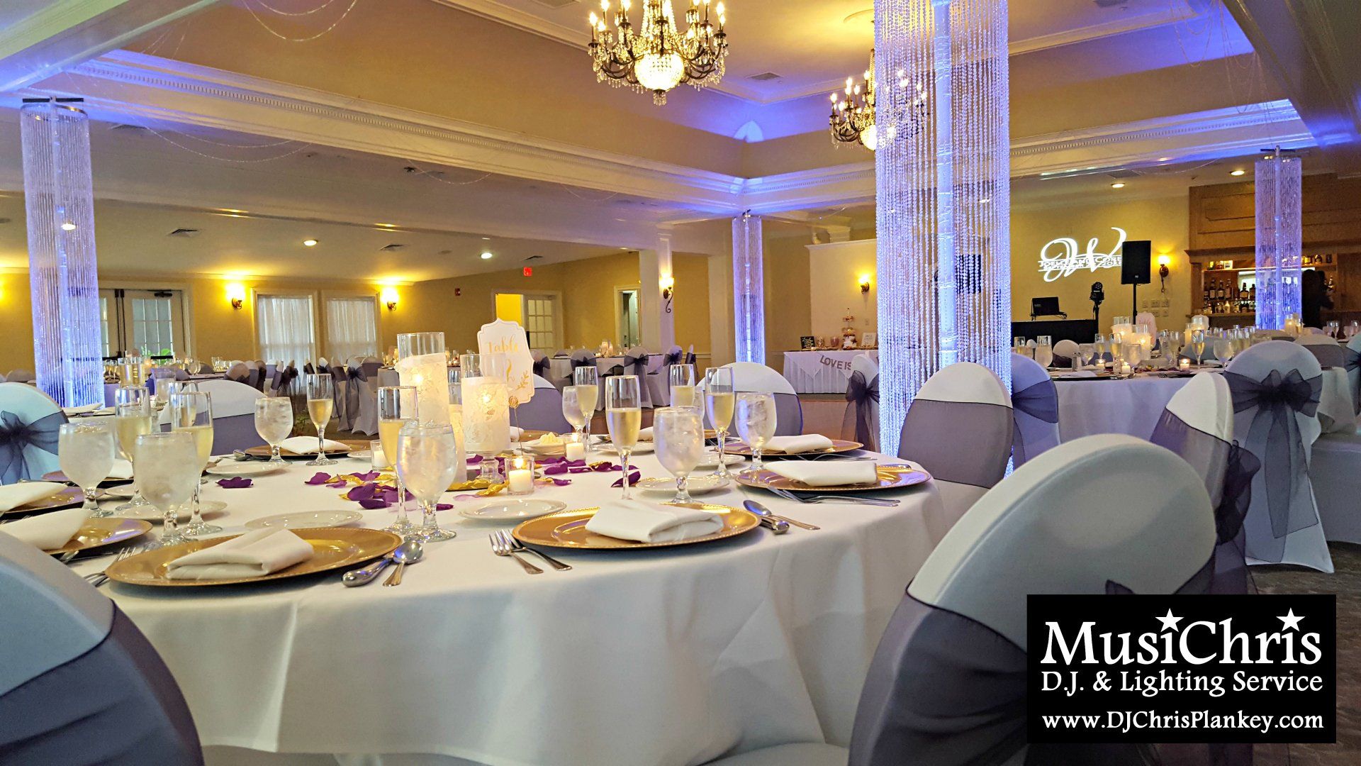 Crystal Columns unique luxury blingy upscale wedding decorations