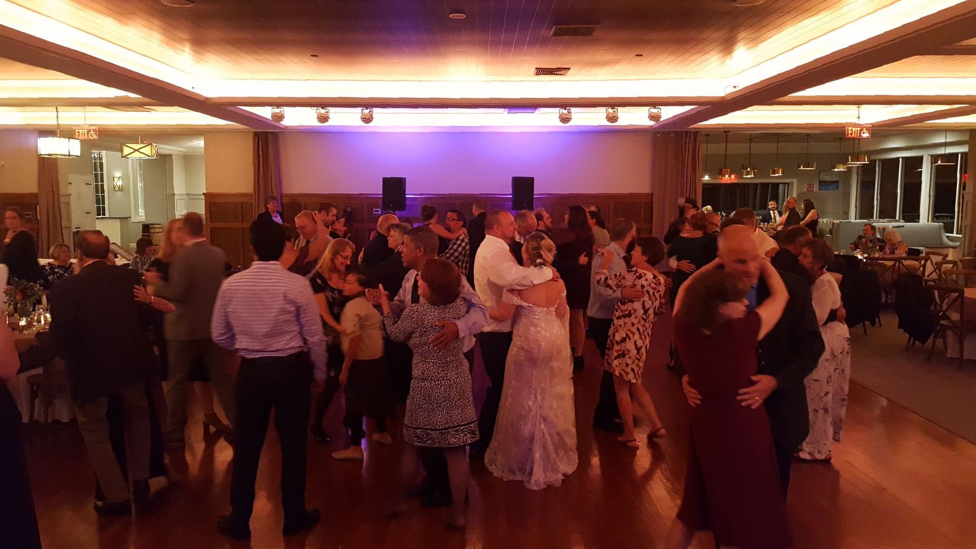 Proprietor's Lodge Pittsfield, MA Mass. wedding DJ lighting service