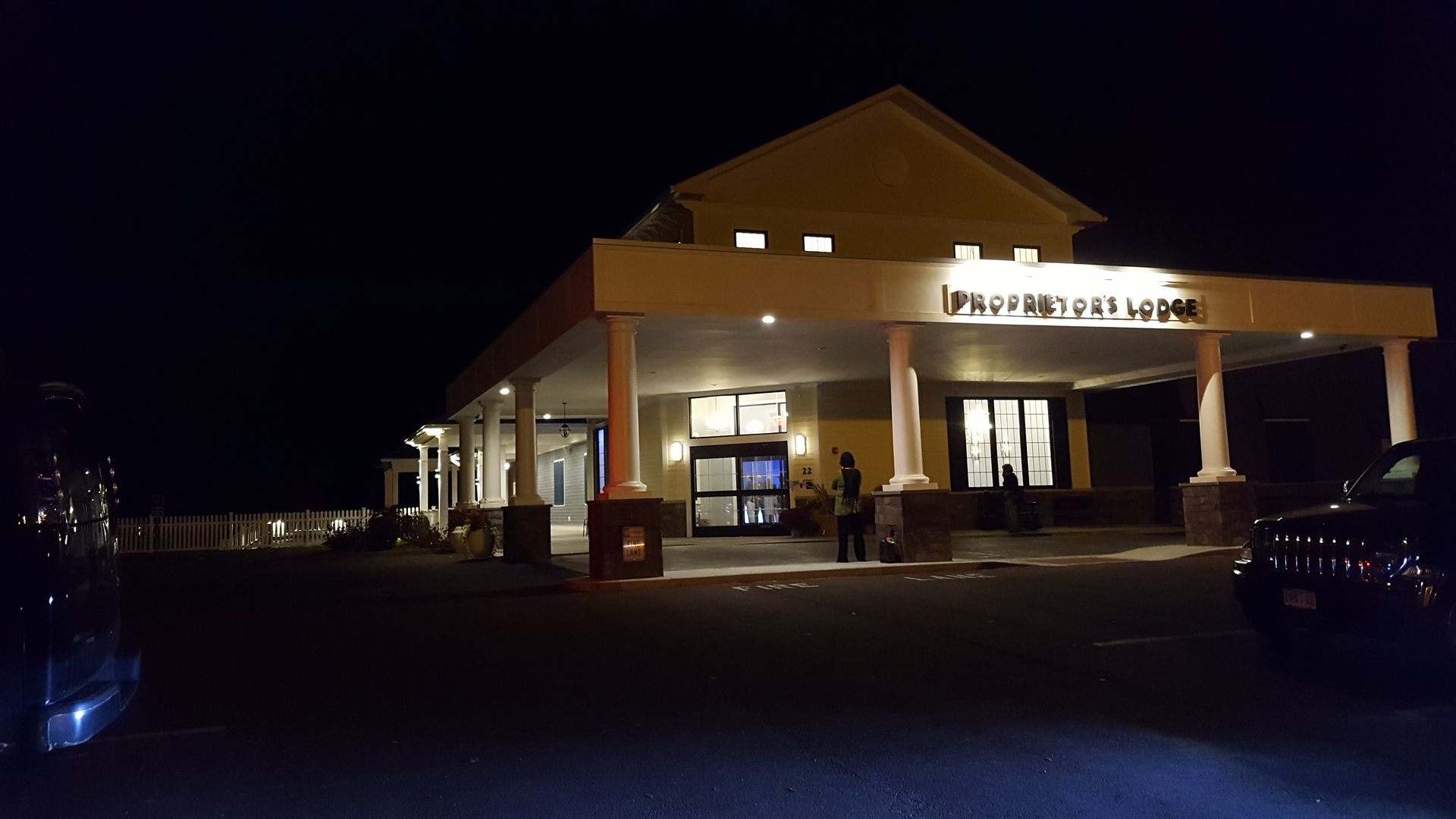 Proprietor's Lodge Pittsfield, MA Mass. wedding DJ lighting service