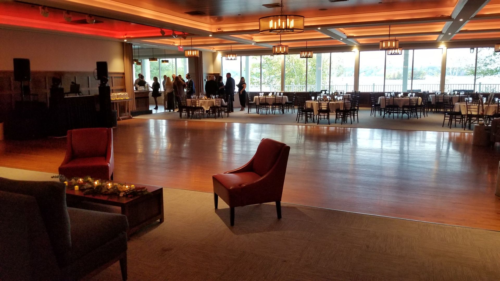 Proprietor's Lodge Pittsfield, MA Mass. wedding DJ lighting service