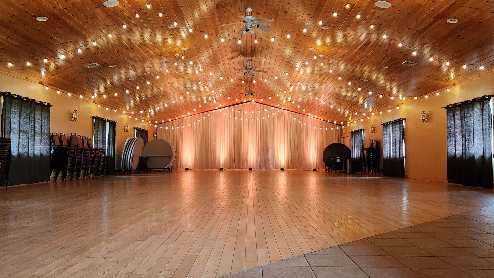 Cheshire Rod and Gun Club, Cheshire, MA wedding